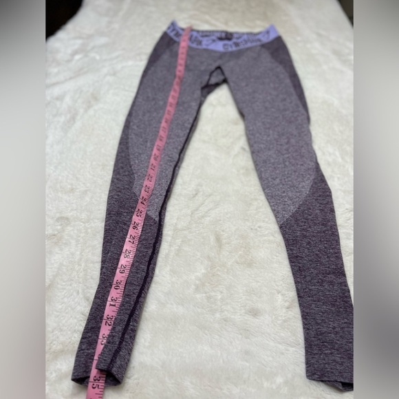 Gymshark flex low rise purple leggings size small - Picture 3 of 6